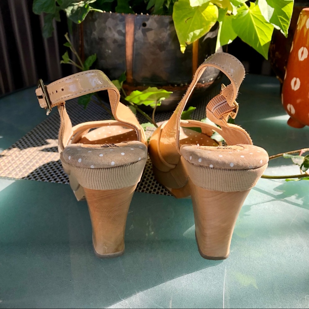 Fredrick’s of Hollywood Wooden Clogs - Picture 6 of 8